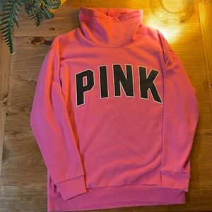 PINK Pull over